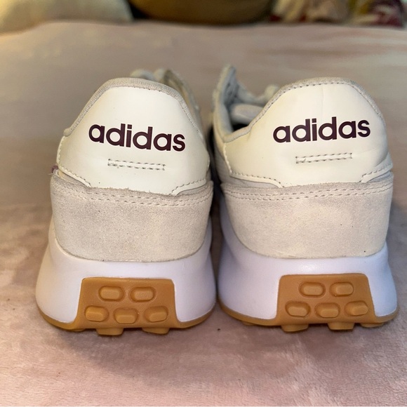 Adidas Run 70s 2.0 retro throwback running shoes white/cream w black accents 10 - Picture 5 of 10